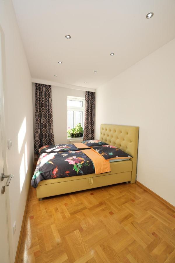 Lux Apartments Prestige Viena Exterior foto